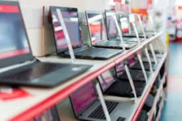 Gobierno establece arancel cero para celulares, computadoras y tablets