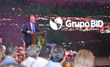 El BID apoyará en minería, agroindustria, energía y turismo