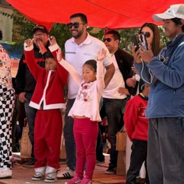 Fiscalía de Potosí agasaja a niñas y niños de varios municipios