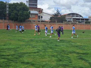 El equipo de Real Potosí continúa con su trabajo de pretemporada 
