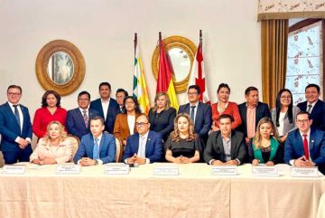 Sucre: Instituciones sellan acuerdo para no obstruir las subnacionales