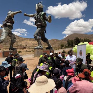 Fiscalía de Potosí agasaja a niñas y niños de varios municipios