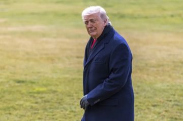 Trump: «Es el momento de buscar un nuevo liderazgo en Irán»