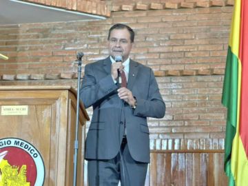 El Colegio Médico de Bolivia pone sobre la mesa la deuda con el sector