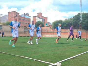 El técnico Cleibson Ferreira fortalece la parte física de los jugadores lilas 
