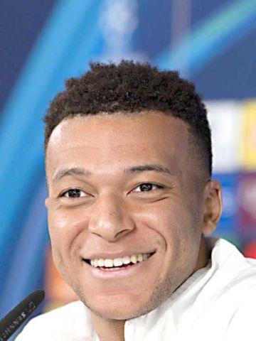 Mbappé se reencuentra con su pasado