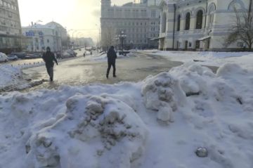 La UE entrega a Ucrania casi medio millar de generadores de emergencia ante los ataques rusos