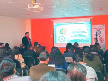 Padres de familia son capacitados para prevenir la influenza AH3N2