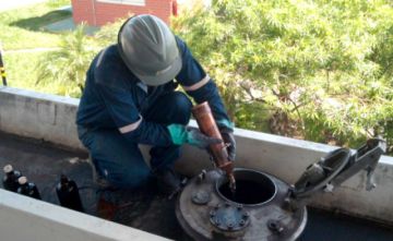 YPFB asegura que controla la calidad del combustible que se comercializa