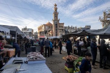 Hay comida en Gaza, pero pocos pueden permitírsela: «Necesitamos que los precios bajen»