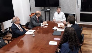 Banco mundial califica de positiva conversación con Rodrigo Paz