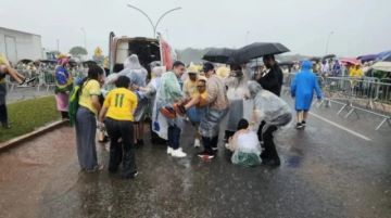 Decenas de heridos por un rayo durante la manifestación en apoyo a Bolsonaro en Brasilia