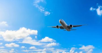 Legisladores cuestionan incremento de pasajes aéreos y piden política de “cielos abiertos”