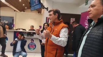 Paz inicia en Potosí la devolución de los ahorros en dólares 