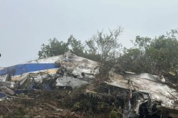 Encuentran accidentado el avión desaparecido en Colombia con sus 15 pasajeros fallecidos