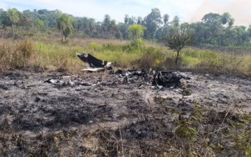Reportan la muerte de tripulante de avioneta boliviana calcinada en Paraguay