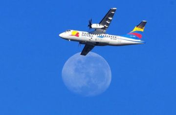 Un avión con 15 personas desaparece en el noreste de Colombia