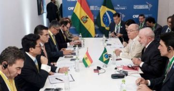 Paz se reúne con Lula en Panamá y anuncia alianzas para atraer inversión y desarrollo a Bolivia