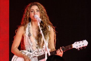 Shakira rompe el récord Guinness a la gira latina más exitosa y desbanca a Luis Miguel