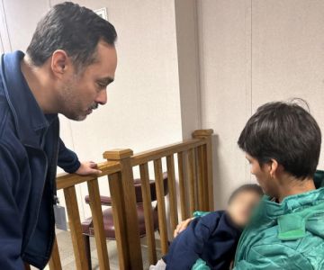 Un juez de EE.UU. ordena que el niño de 5 años y su padre sean liberados del centro de inmigración
