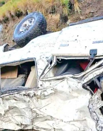 Vagoneta se accidenta y deja tres muertos
