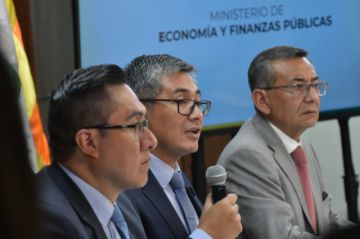 El Gobierno registra un superávit fiscal de Bs 2.300 millones en enero