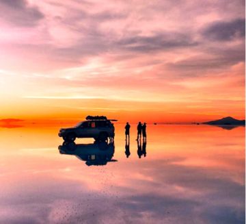 Cada día, el Salar de Uyuni recibe entre 1.500 a 2.000 turistas
