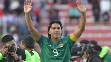 Marcelo Martins vuelve del retiro a Oriente y apunta al repechaje del Mundial
