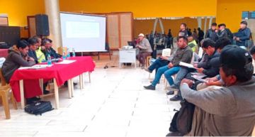 La reunión donde se definió la escala de los nuevos pasajes.
