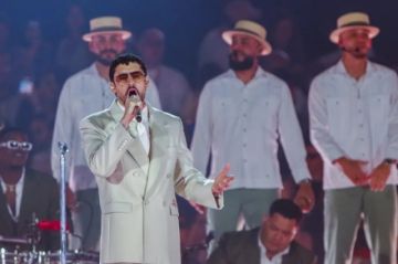 Bad Bunny busca romper en Super Bowl el récord de los ‘shows’ latinos más vistos en EE.UU.