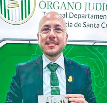 Suspenden de funciones  al juez del caso ‘Maletas’