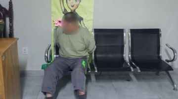 Atrapan a un hombre acusado de intentar raptar a una niña fuera de un colegio de Sucre