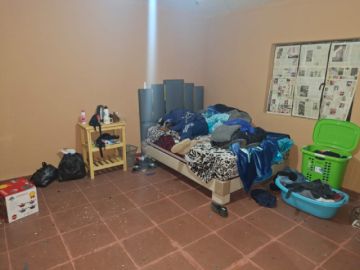 El hecho se registró cuando vecinos de la calle Luis Pinelo escucharon fuertes detonaciones provenientes de una habitación alquilada.