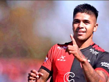 Bolivia quiere naturalizar  al argentino Braian Guille