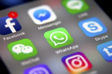 Bruselas amenaza a Meta con medidas si impide la competencia en la IA de WhatsApp