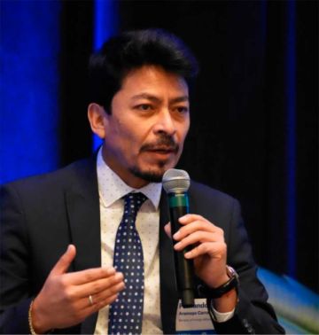 Canciller: Hay “embarazos por doquier” para frenar despidos 