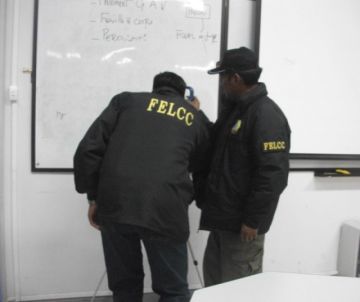 La Paz: Adolescente es internada en terapia intensiva tras ser rociada con polvo