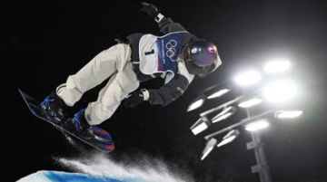 Snowborder Japonesa  se lleva el oro tras un cuádruple salto en el aire