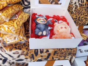 CAJAS PERSONALIZADAS