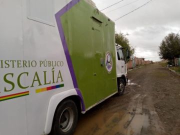 Investigan presunto feminicidio en Charazani; buscan al esposo de la víctima