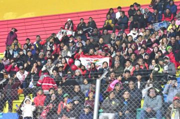 El apoyo de los hinchas de la banda roja.