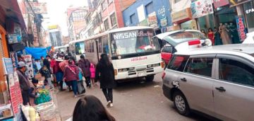 La ley municipal de pasajes no llega y choferes siguen cobrando Bs 3,00