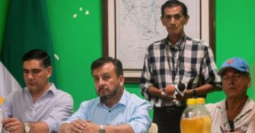 Gobierno y Comité Cívico del Beni fijan plazo de 48 horas para garantizar gasolina especial