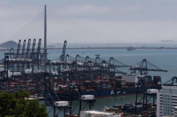 China dice estar «evaluando» el fallo del Supremo sobre los aranceles de EE.UU. 