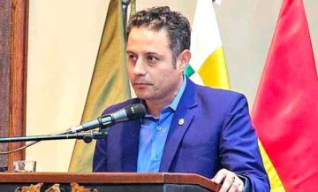 “Prácticamente soy un empleado de Lupo”: Lara anuncia demanda
