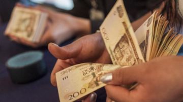 Ministro de Economía prevé cerrar febrero con otro superávit fiscal