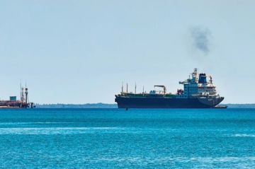 EE.UU. relaja el bloqueo para permitir la venta de petróleo venezolano al sector privado en Cuba