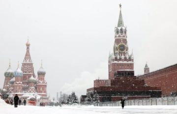 Zelenski rechaza las acusaciones del Kremlin sobre supuestos planes de nuclearizar Ucrania