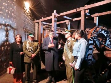 Los invitados recorrieron el repositorio nacional.