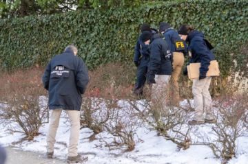 El FBI despide a diez agentes que trabajaron en el caso de los documentos clasificados de Trump